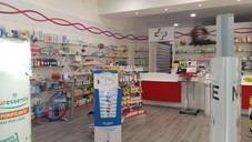 Farmacia comunale Auchan vista interna
